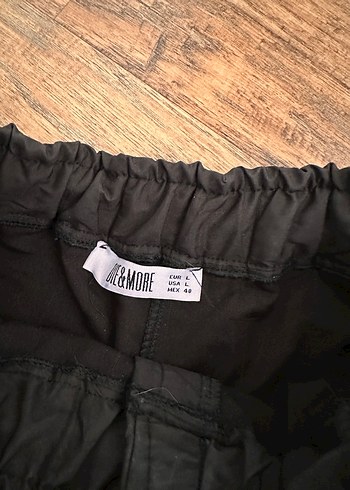 Düğmeli Siyah Rahat Kadın Pantolon - Görsel 2