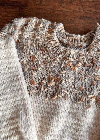 Bohem Tarzı Bej Gri Örgü Kadın Kazak - Görsel 3