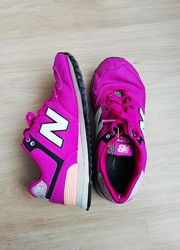 New Balance 574 Spor Ayakkabı 