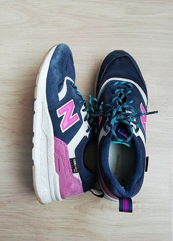 38 Beden New Balance 997H Spor Ayakkabı 