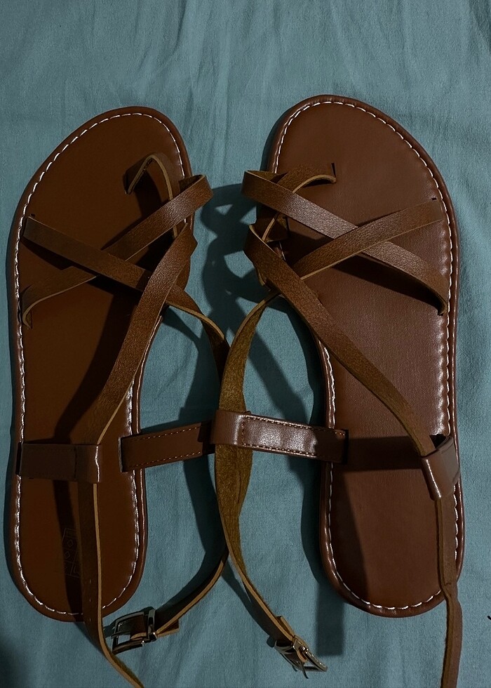 Sıfır sandalet 39 numara - Görsel 3