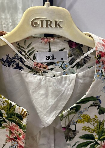m Beden Çiçek Desenli ceket , V Yakalı, Düğmeli
