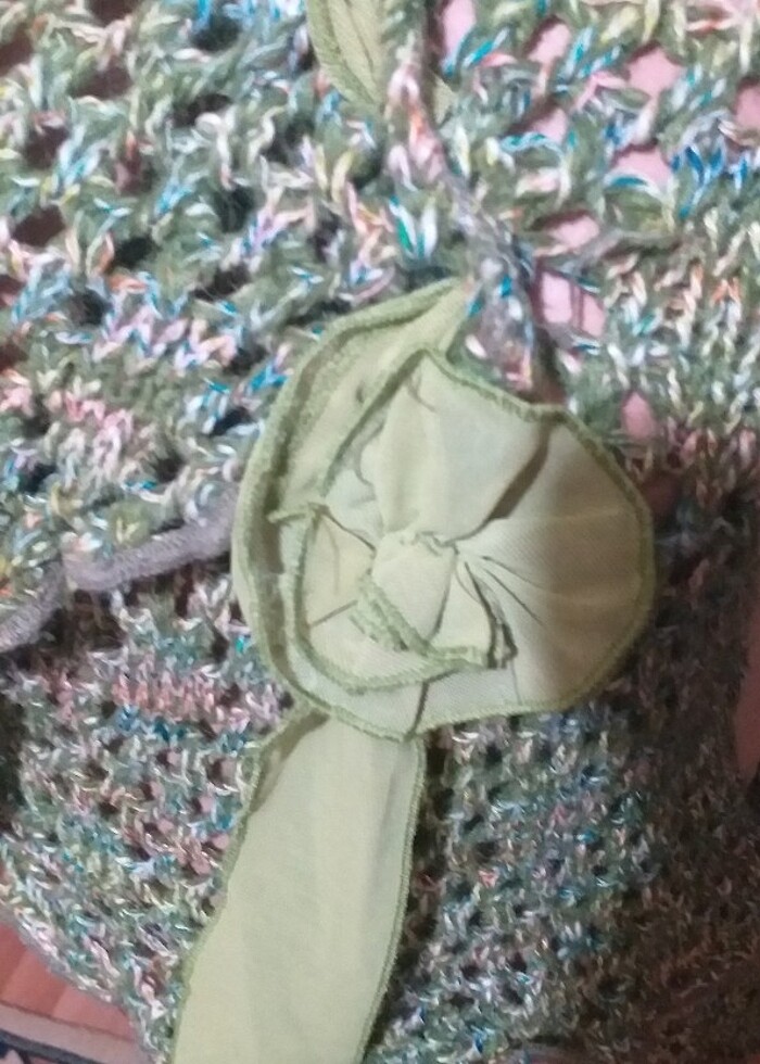 Yeşil tonlu şık triko - Görsel 2