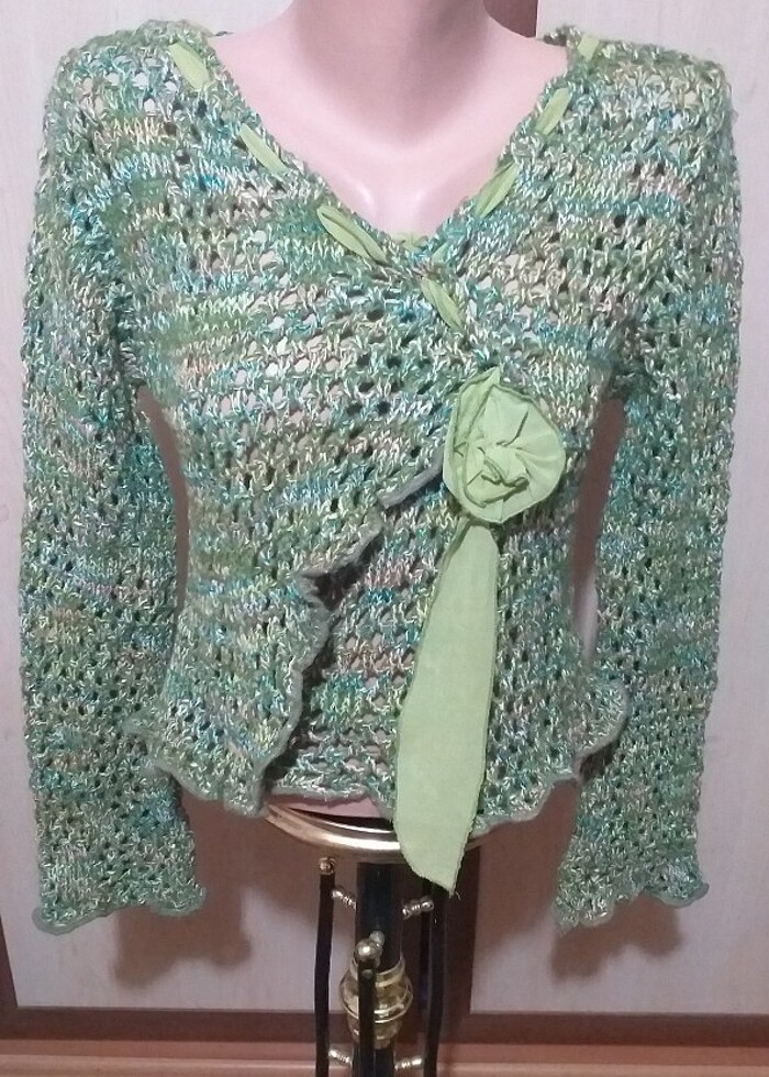 Yeşil tonlu şık triko - Görsel 3