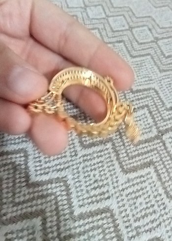 Yılan Desenli Zincir Detaylı Altın Renkli Kolye Ucu - Görsel 6