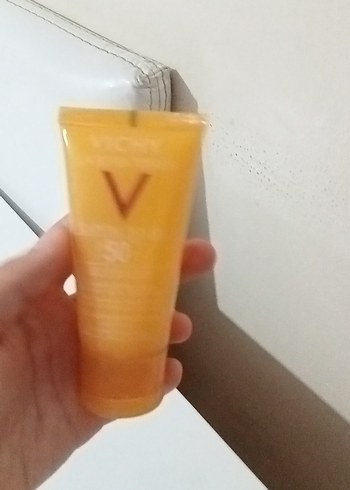 Vichy Güneş Kremi SPF 50 ve Deotak Krem Deodorant - Görsel 4