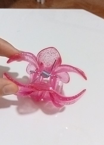 Pembe Şeffaf Çiçek Figürlü Saç Tokası - Görsel 2