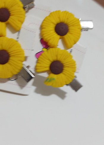 Sarı Çiçekli Çocuk Toka Seti - Görsel 2