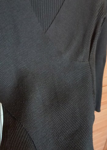 Siyah V Yaka Triko Kadın Kazak - Görsel 3