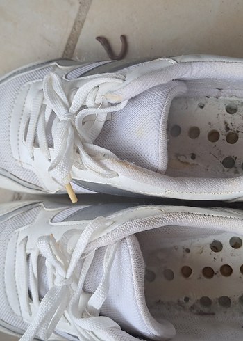 Beyaz Bağcıklı Kadın Spor Ayakkabı - Görsel 2