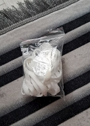 -Beyaz Erkek Bağcık - Görsel 2