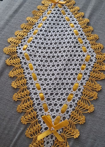 Sarı Kurdela Detaylı Bohem Dantel Örtü - Görsel 2