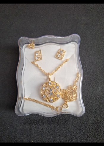 İşlemeli Zincir Detaylı Altın Takı Seti - Görsel 3