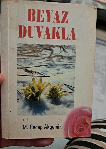 Beyaz duvaklaKitabı