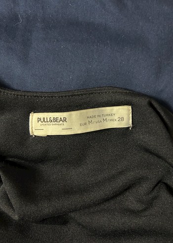 Siyah Asimetrik Kesim Crop Top - Görsel 2