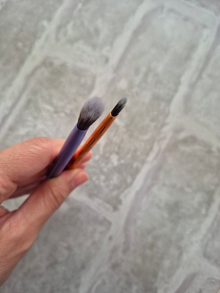 real techniques far ve dudak fırçası - Görsel 5