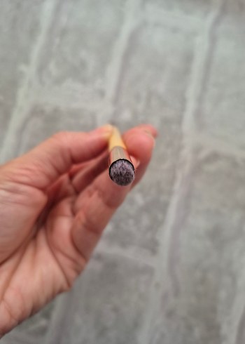 Bej Parlak Makyaj Fırçası - Görsel 8