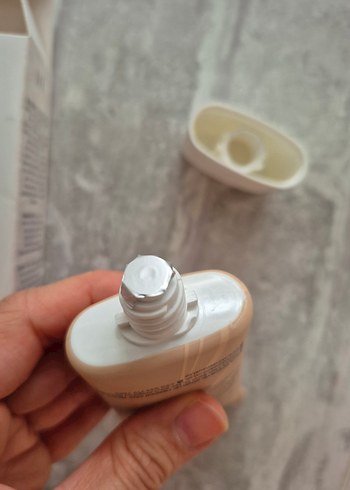 Skinsensual BB Krem SPF50+ Açık Bej light renk - Görsel 7