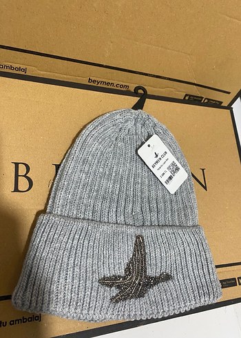 Beymen Club Kırmızı Örgü Kadın Bere - Görsel 4