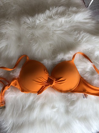 Destekli bikini üstü