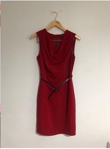 Kırmızı kısa elbise - Görsel 3
