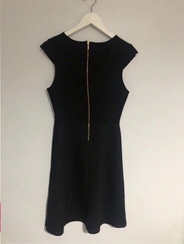 Siyah kısa elbise - Görsel 2