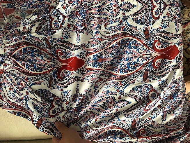 Koton markalı yanlarından cepli etek - Görsel 9