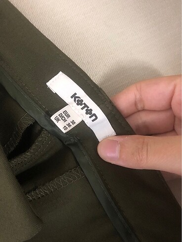 Koton markalı koyu yeşil renkli kumaş pantolon - Görsel 2