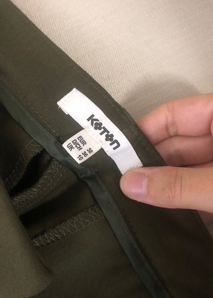 Koton markalı koyu yeşil renkli kumaş pantolon - Görsel 2