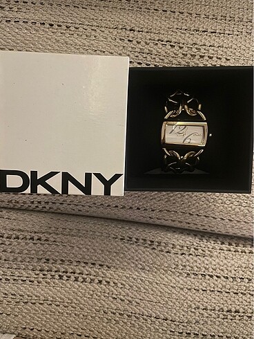 DKNY KADIN SAAT