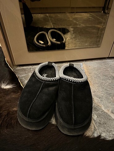 Ugg siyah 38