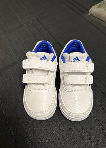 21 Beden Erkek Çocuk Beyaz Velcro Spor Ayakkabı