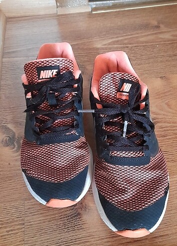 Nike Nike spor ayakkabı #nikekoşu