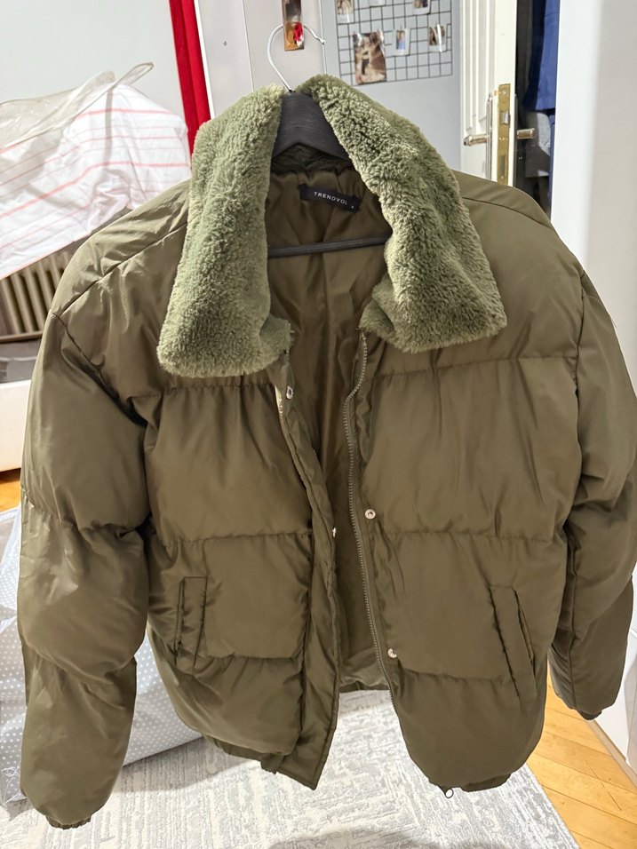 Kürk Detaylı Kadın Kışlık Mont - Görsel 2