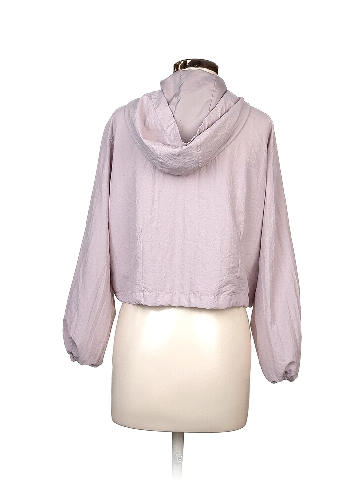 Pull and Bear Spor Dış Giyim %70 İndirimli. - Görsel 3