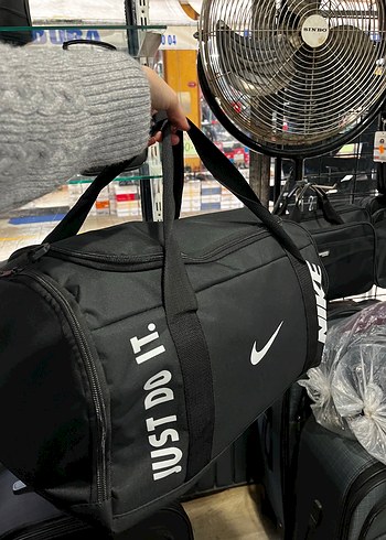 Nike Siyah Spor Canta