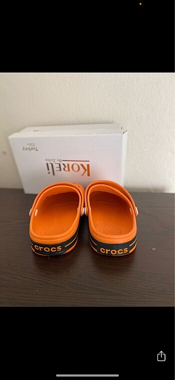 38 Beden Crocs Numaraları mevcuttur