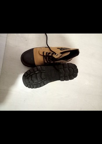 40 Beden Bej Siyah Street Style bot