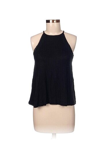 Pull and Bear Bluz %70 İndirimli.