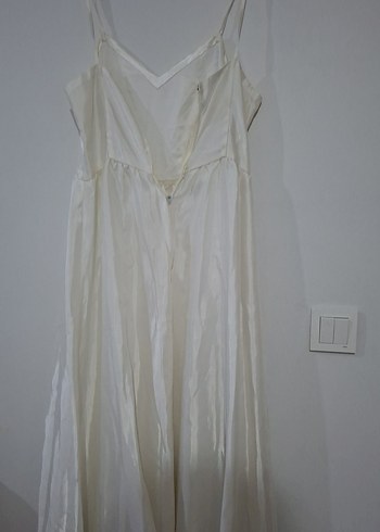 Dantel Detaylı Uzun Beyaz gelinlik - Görsel 5