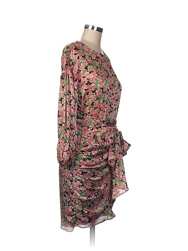 Zara Zara Kısa Elbise %70 İndirimli.