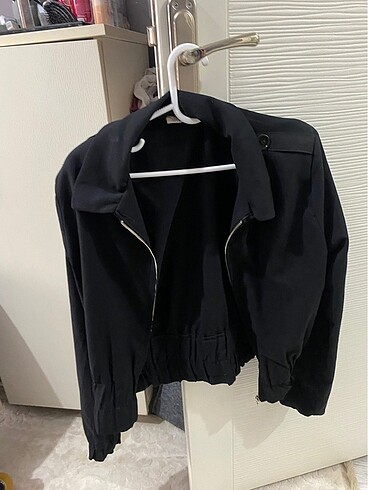 Crop ceket