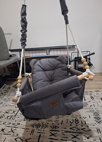 Diğer Gri Bebek Salıncağı