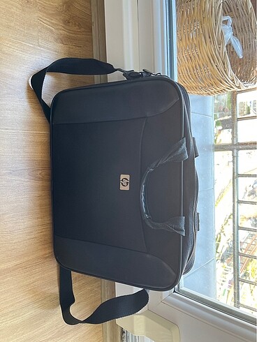 Laptop çantası