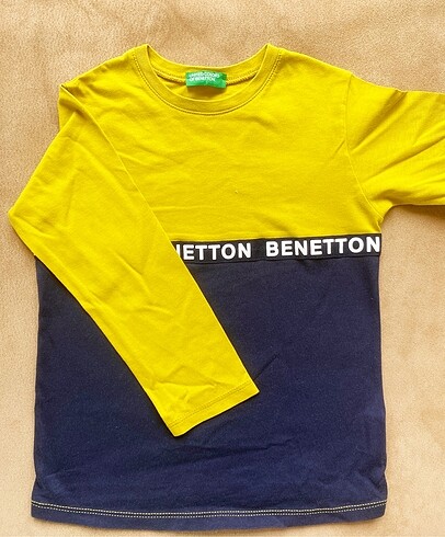 BENETTON TSHIRT (4/5 YAŞ)