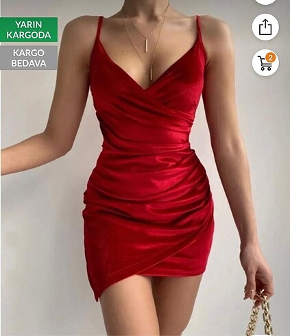 kırmızı gece elbisesi