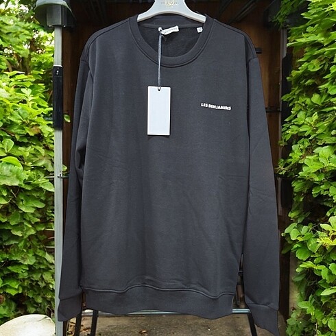 Les Benjamins Siyah Basic Sweatshirt ? Tüm Bedenler Mevcut!