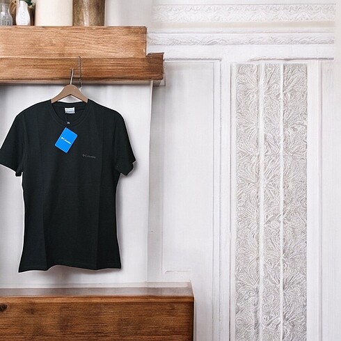 Columbia Siyah T-Shirt