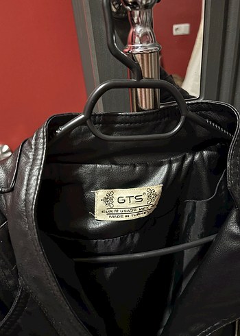 Kadın Siyah Deri Biker Ceket Kürklü - Görsel 9