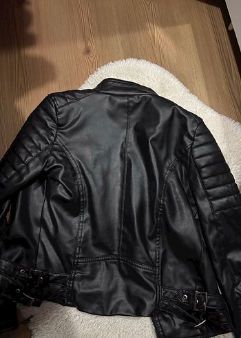 Kadın Siyah Deri Biker Ceket Kürklü - Görsel 6